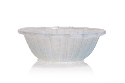 Lot 182 - René Lalique (French, 1860-1945)