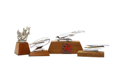 Lot 11 - A Vauxhall 'Wyvern' radiator mascot
