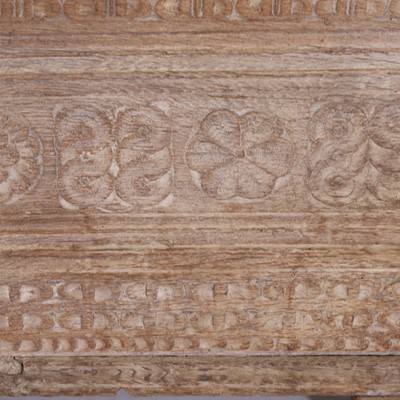 Lot 12 - A small oak chest