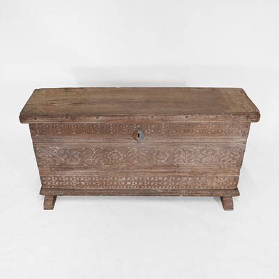 Lot 12 - A small oak chest
