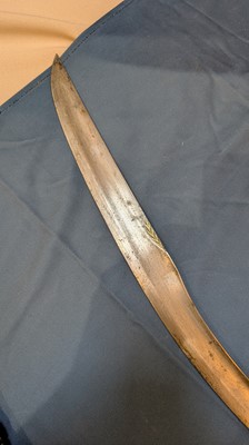 Lot 448 - An Ottoman gold-damascened steel kilij sword