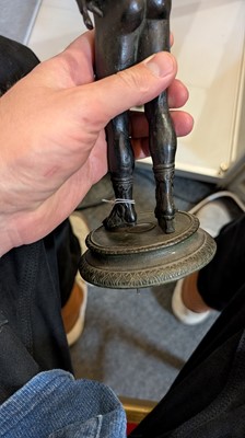 Lot 51 - A grand tour bronze statue after the antique