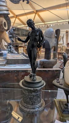Lot 51 - A grand tour bronze statue after the antique