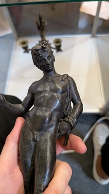 Lot 51 - A grand tour bronze statue after the antique