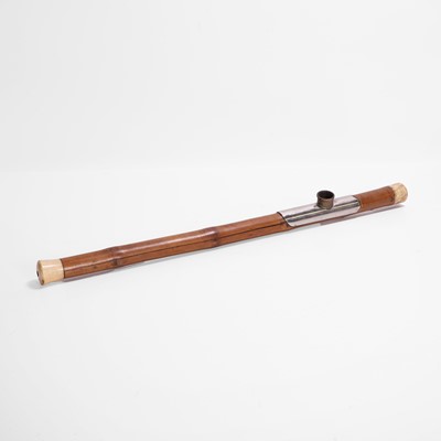 Lot 542 - A bamboo opium pipe