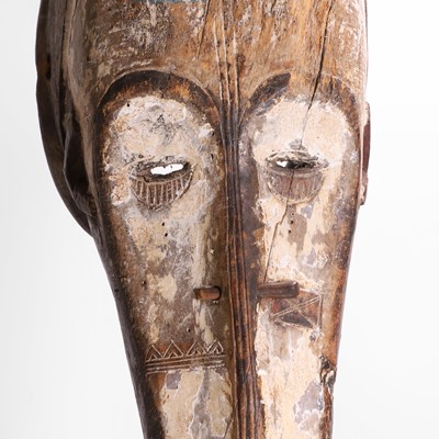 Lot 176 - A painted Ngil-type mask