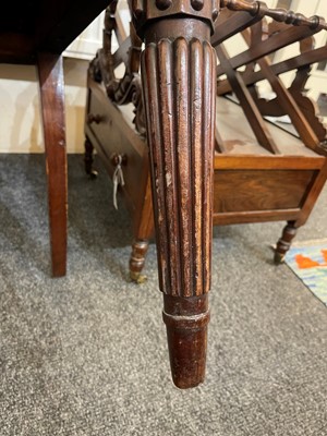 Lot 6 - A William IV mahogany hall chair