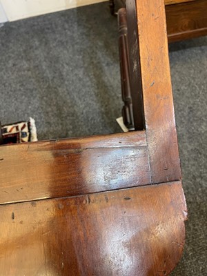 Lot 6 - A William IV mahogany hall chair
