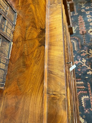 Lot 30 - A Biedermeier mahogany chest of drawers