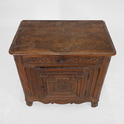 Lot 40 - A walnut cabinet