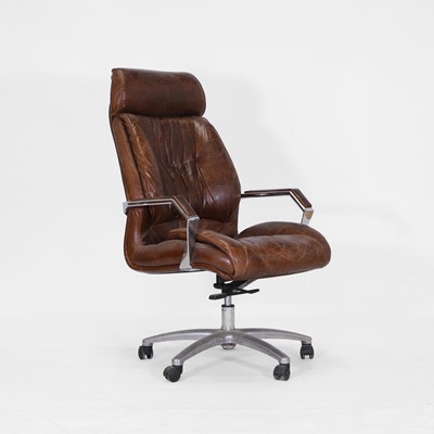 Lot 459 - A leather and chrome desk chair