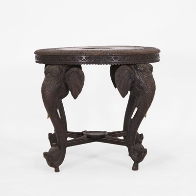 Lot 416 - A hardwood centre table