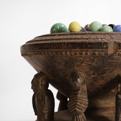 Lot 479 - A carved divination bowl