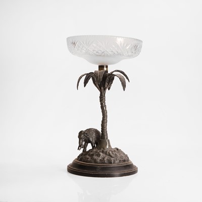 Lot 444 - A silver-plated comport