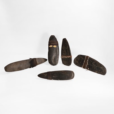 Lot 409 - A collection of five polished stone 'Ye-yao' exchange axes