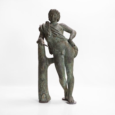 Lot 53 - A grand tour bronze figure of 'Resting Satyr' after Praxiteles