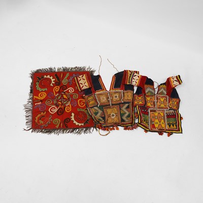 Lot 277 - A group of textiles