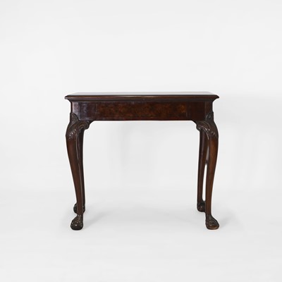 Lot 607 - A George III mahogany side table