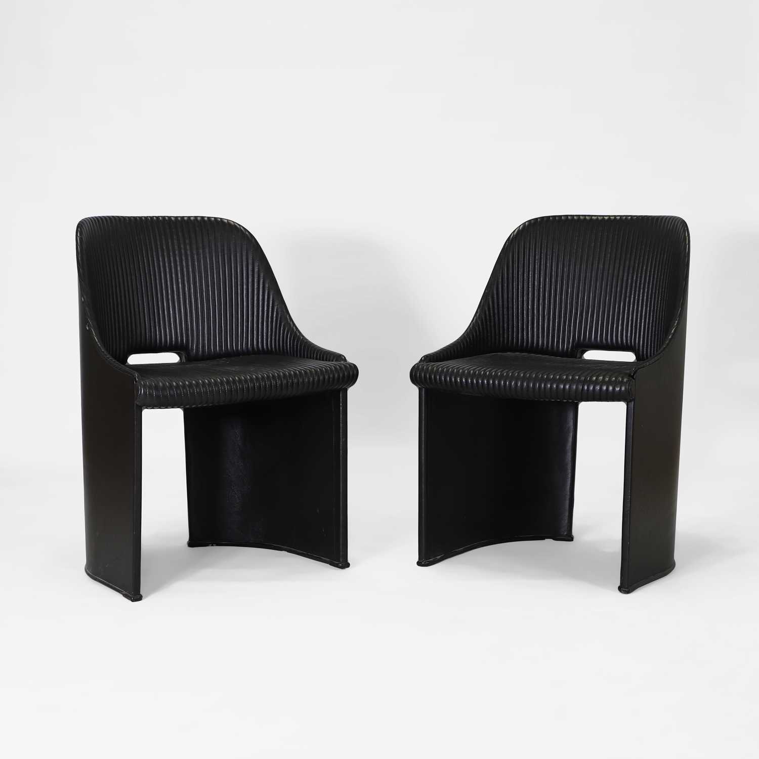 Lot 66 - A pair of art deco-style leather tub chairs