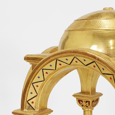 Lot 61 - A giltwood tabernacle