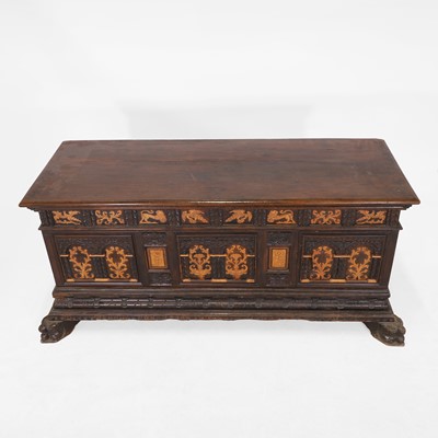 Lot 27 - A walnut and inlaid cassone