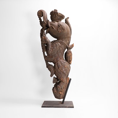 Lot 420 - A carved wooden corbel
