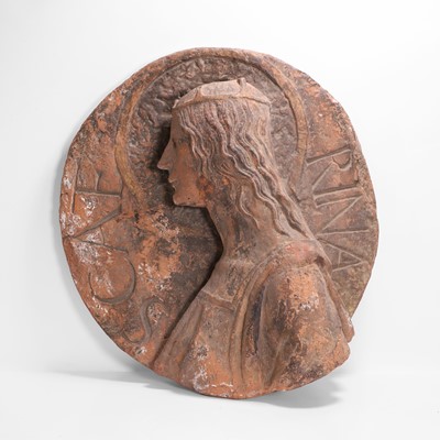 Lot 493 - A circular terracotta plaque in the manner of Alceo Dossena
