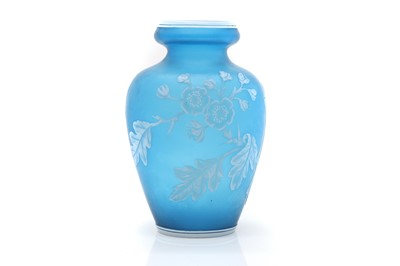 Lot 139 - A Thomas Webb & Sons cameo glass vase