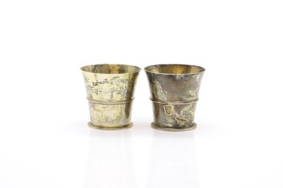 Lot 47 - A pair of silver gilt cups