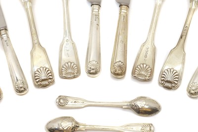 Lot 82 - A composed set of Fiddle, Thread and Shell flatware