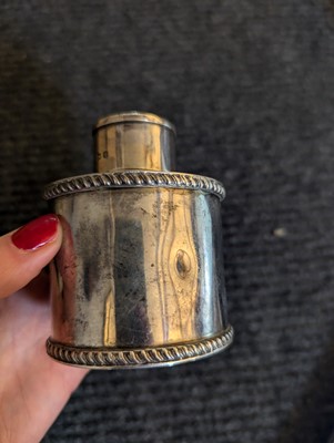 Lot 94 - Two silver tea caddies