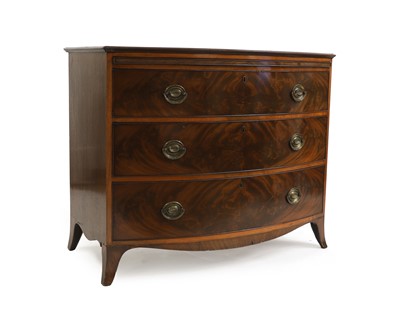 Lot 489 - A mahogany bow front chest of drawers