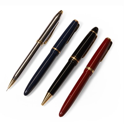 Lot 445 - A group of four pens