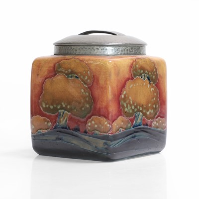 Lot 212 - William Moorcroft (1872-1945)