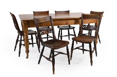 Lot 475 - A pine kitchen table