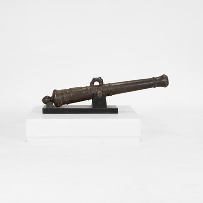 Lot 131 - A bronze signal cannon