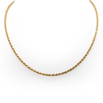 Lot 246 - An Italian gold twist rope chain