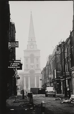 Lot 121 - David Bailey (b.1938)