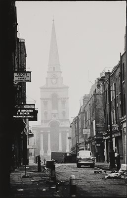 Lot 121 - David Bailey (b.1938)