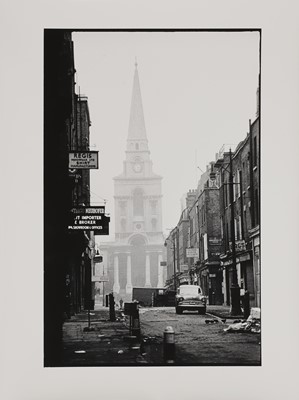 Lot 121 - David Bailey (b.1938)
