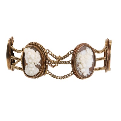 Lot 11 - A shell cameo panel bracelet