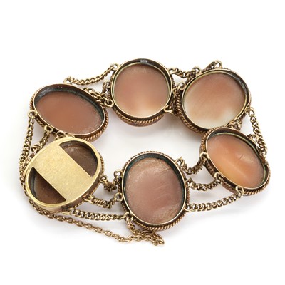Lot 11 - A shell cameo panel bracelet