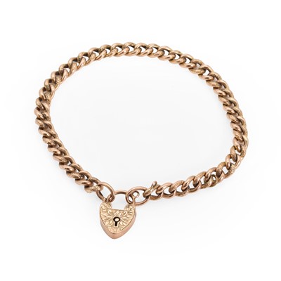 Lot 34 - An Edwardian 9ct gold curb link bracelet