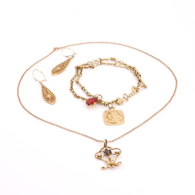 Lot 321 - A small group of gold jewellery