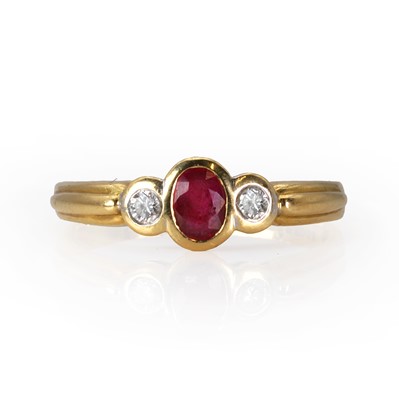 Lot 97 - An 18ct gold ruby and diamond ring