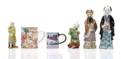 Lot 67 - A collection of Chinese and Japanese ceramics