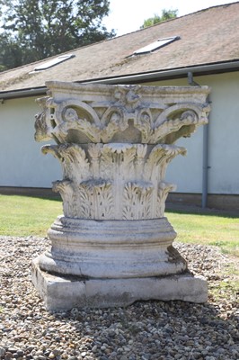 Lot 462 - A Neoclassical carved stone capital