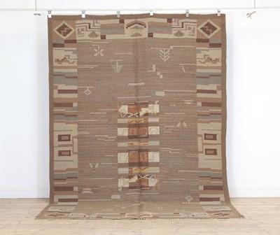 Lot 419 - A flatweave carpet