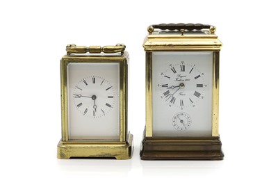 Lot 244 - A brass repeating gorge case carriage clock