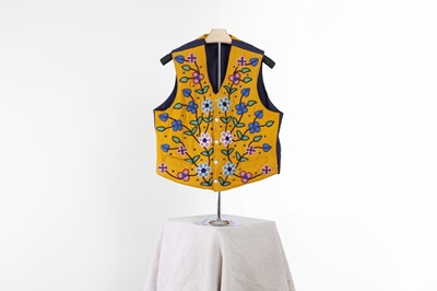 Lot 325 - A Native American beaded vest